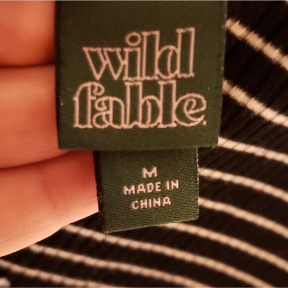 Wild Fable Womens Black White Stripe V Neck Knit Short Dress Medium - Picture 3 of 4